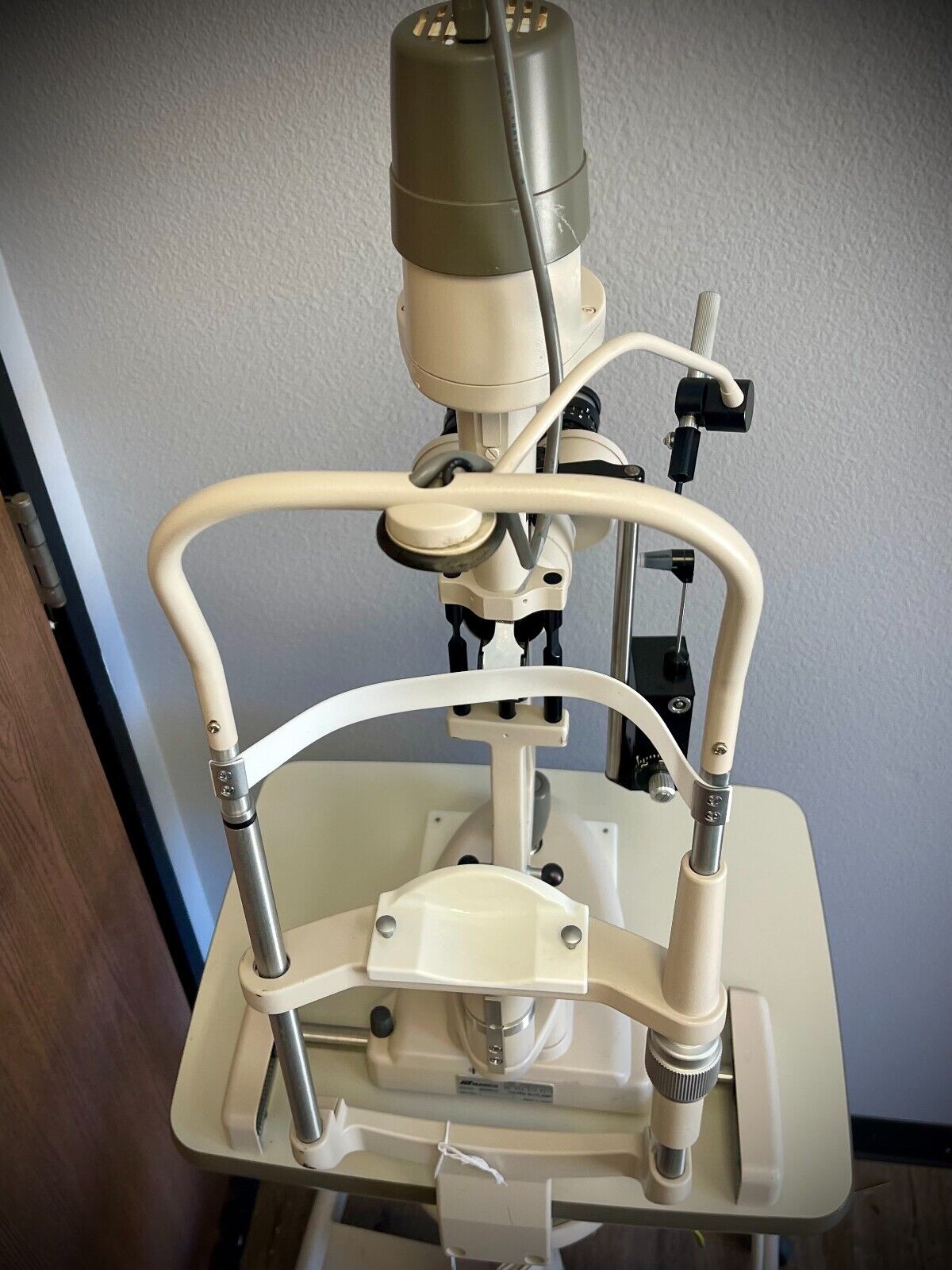 Marco 1 Ultra Slit Lamp with Haag streit r900 applination tono-Good Condition