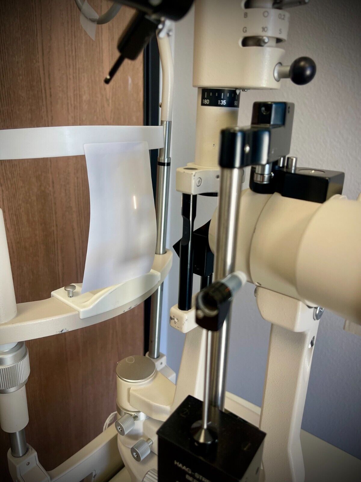 Marco 1 Ultra Slit Lamp with Haag streit r900 applination tono-Good Condition