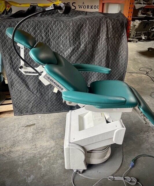 Maxi Select SMR 270000 Exam Chair-Good Condition!