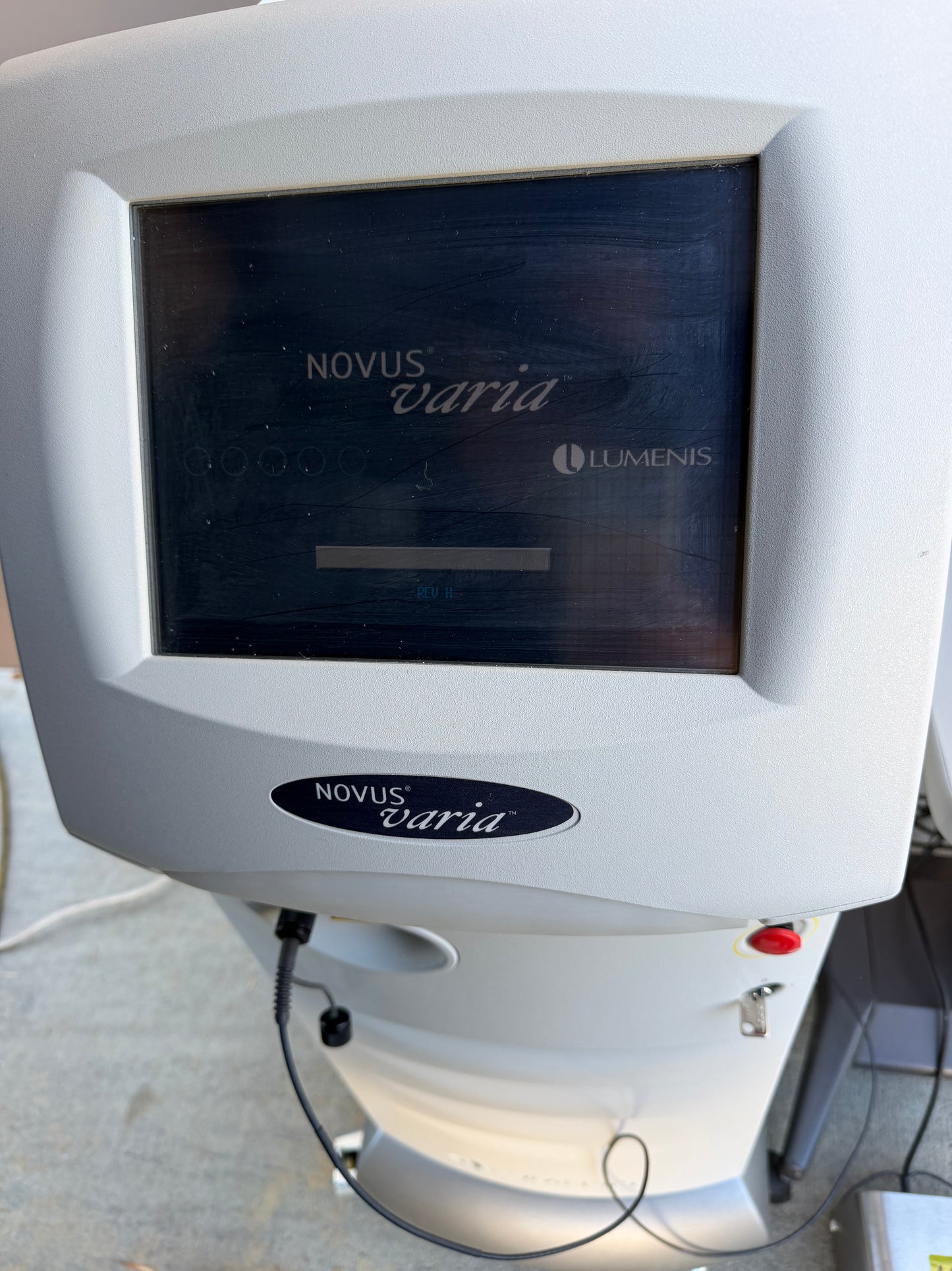 Lumenis Novus Varia Tricolor Laser w/ Zeiss30sl Slit Lamp Delivery System