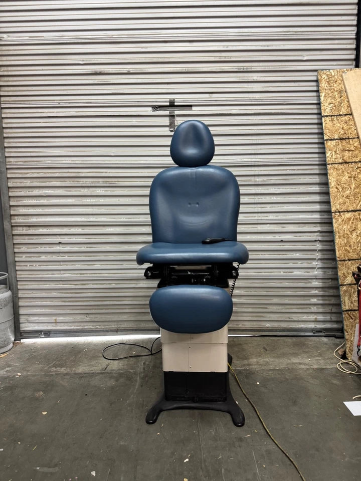 Midmark 630-008 Procedure Chair
