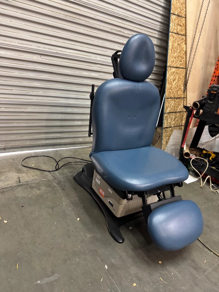 Midmark 630-008 Procedure Chair
