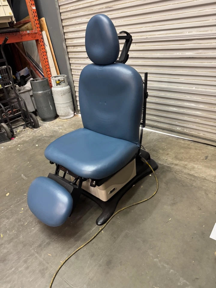 Midmark 630-008 Procedure Chair