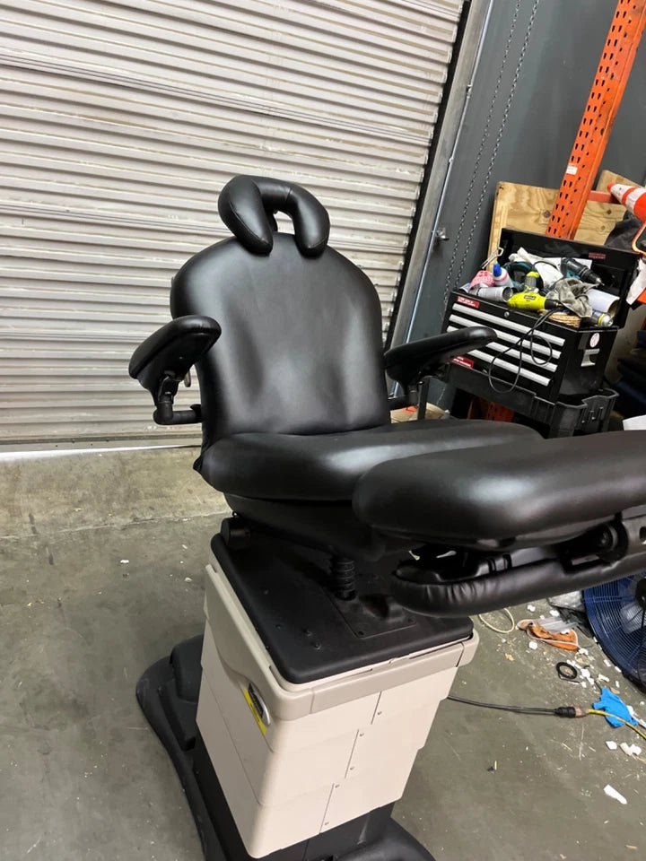 Midmark 641-003 Programmable Exam Chair