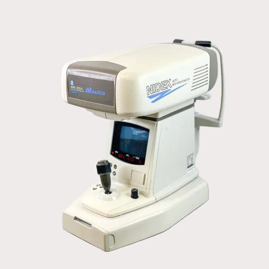 Nidek ARK 700a