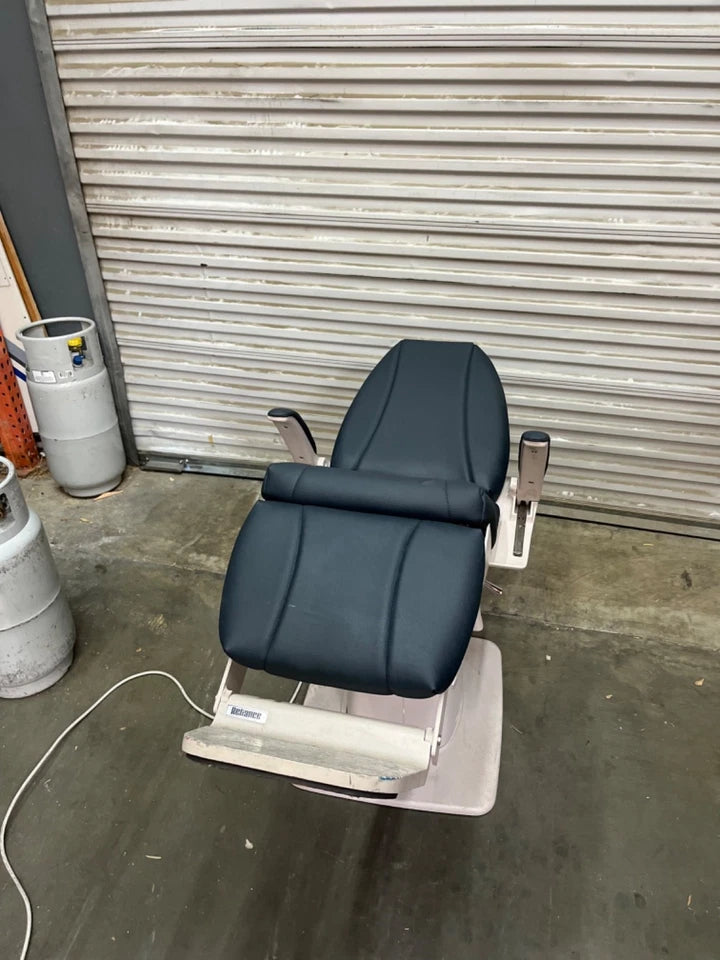Reliance FX-920 Power Tilt Chair