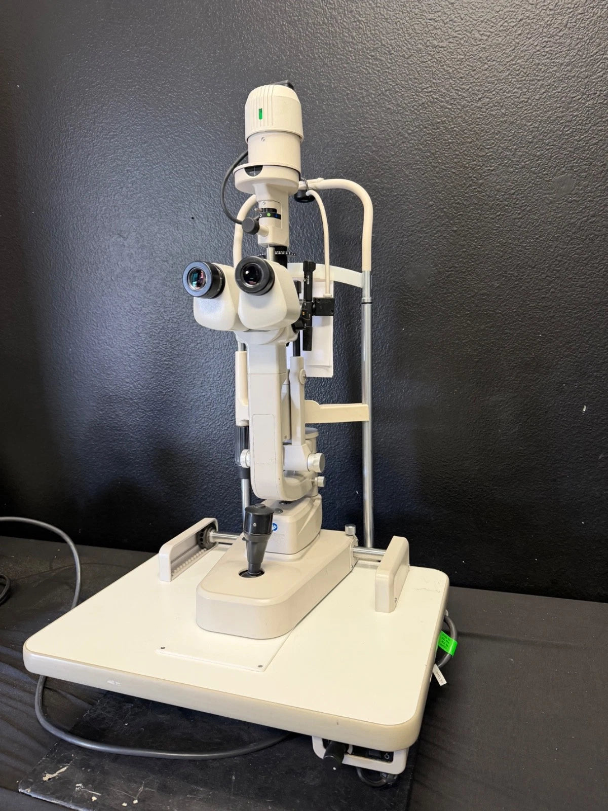 Topcon SL-D301 Slit Lamp
