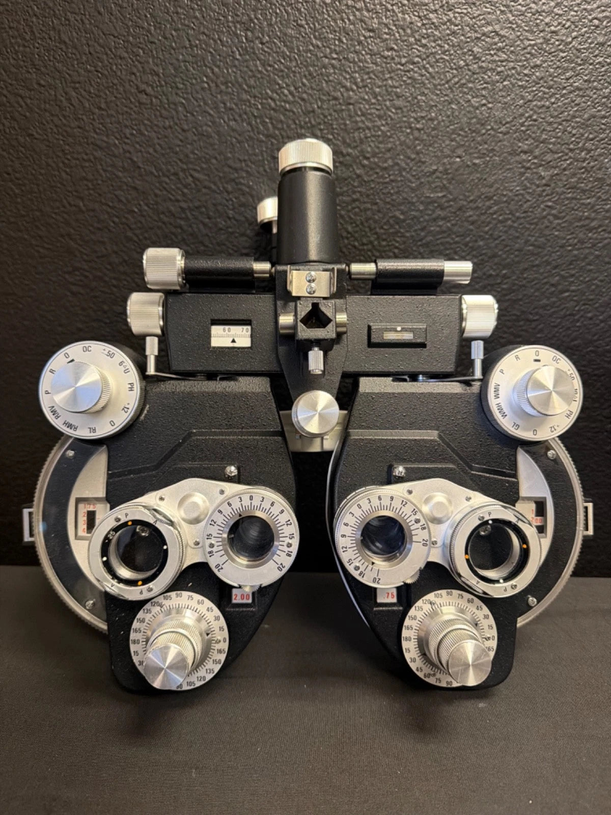 Topcon VT10 Minus Cylinder Phoropter